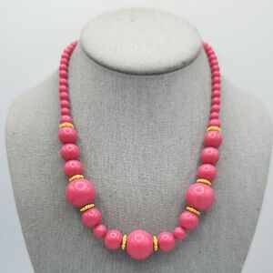5 for $25! Banana Republic Elegant Pink Beaded Statement Necklace